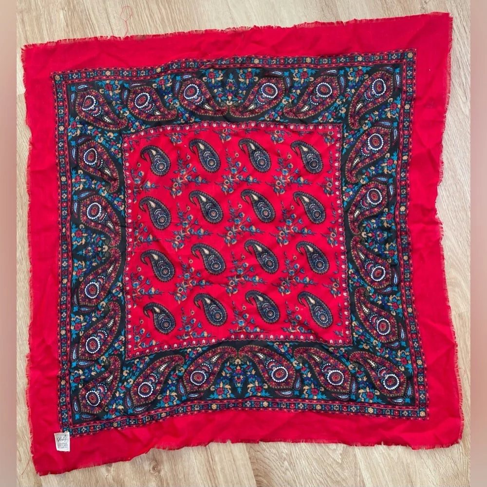 Vintage Glentex square scarf red blue paisley raw hem